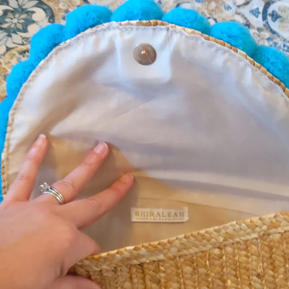 Shiraleah Chicago Straw Clutch - Picture 4 of 5
